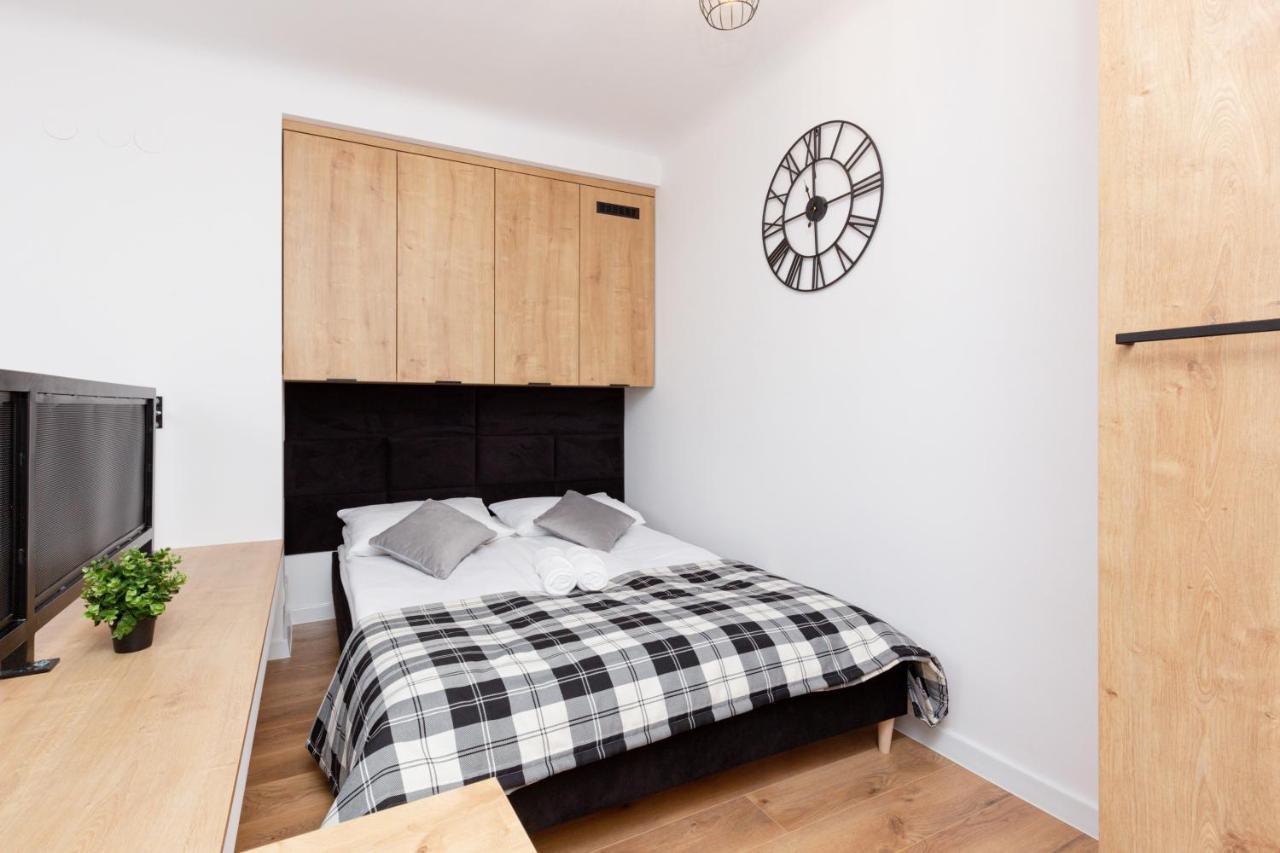 City Center Mezzanine Studio Chmielna By Noclegi Renters وارسو المظهر الخارجي الصورة