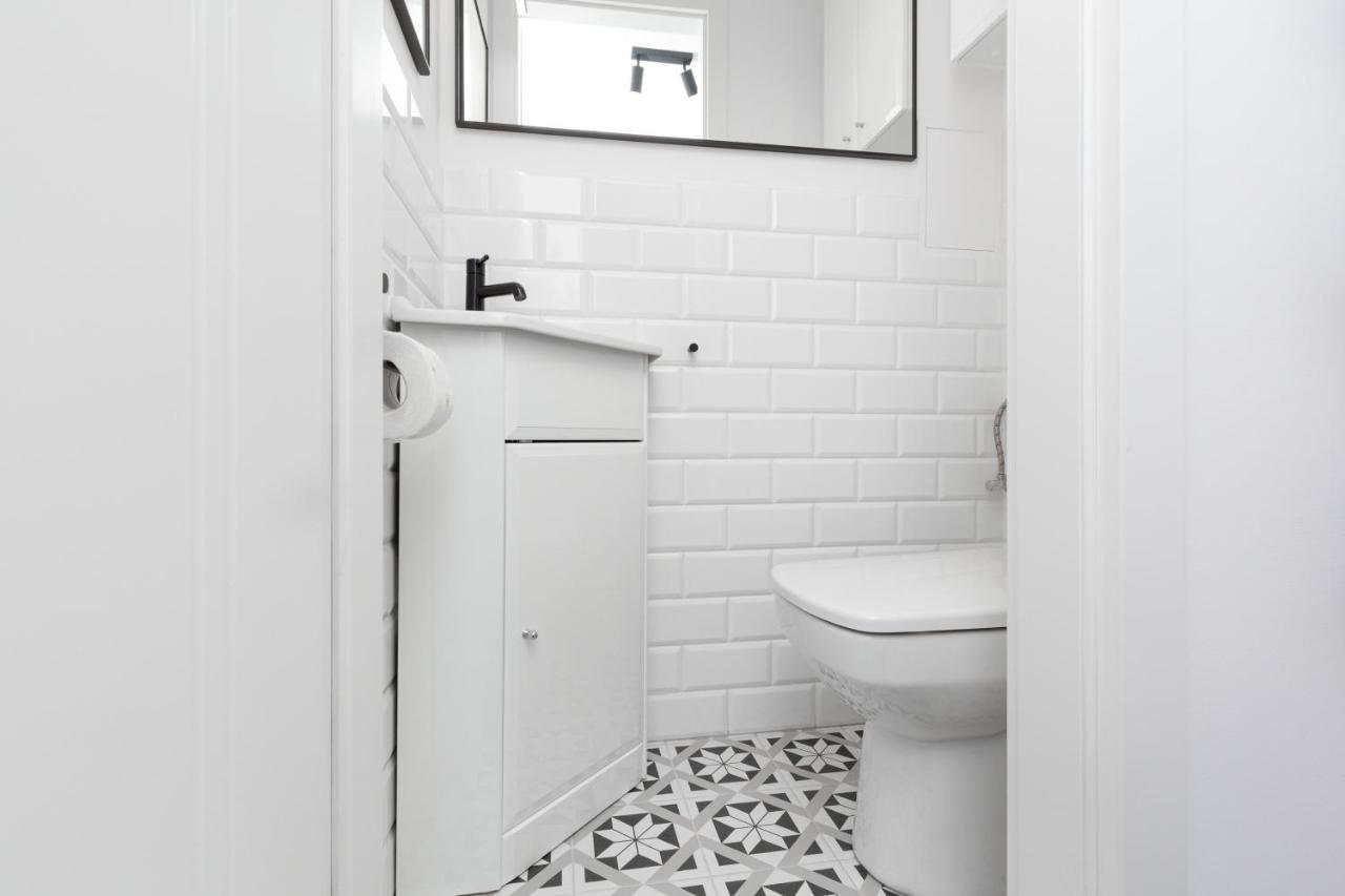 City Center Mezzanine Studio Chmielna By Noclegi Renters وارسو المظهر الخارجي الصورة